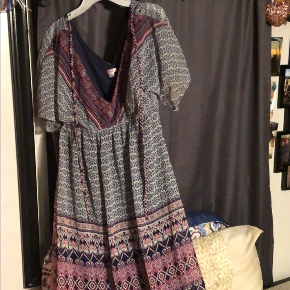 Super pretty maxi dress